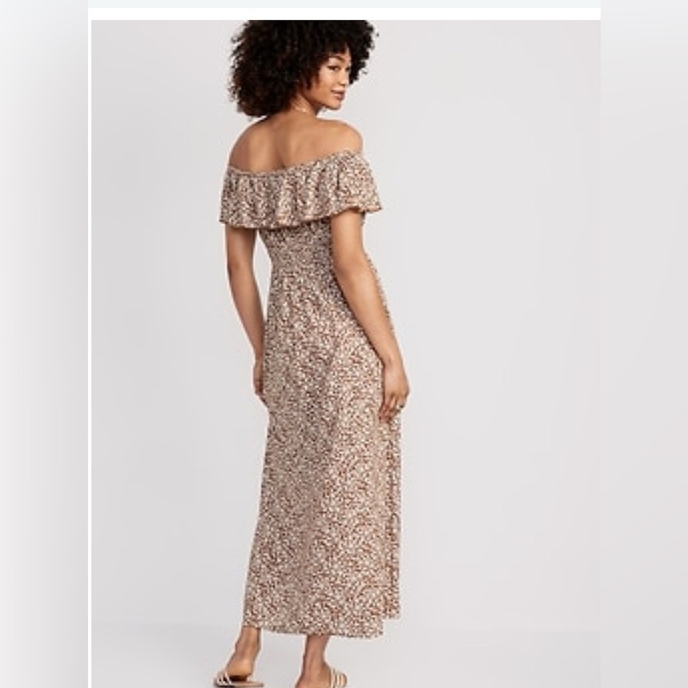 Elegant Brown Off-Shoulder Maxi Dress - Old Navy - Picture 2 of 7